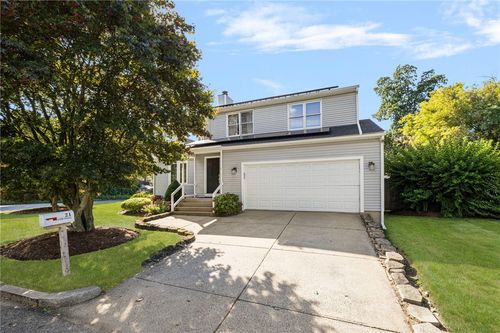 21 Lynde St, Providence, RI, 02908-1122 | Card Image