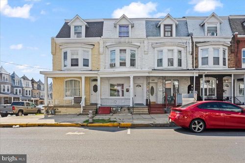 1302 11th St, READING, PA, 19604-1915 | Card Image