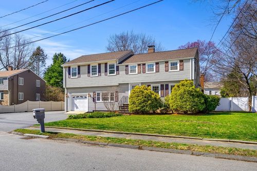 6 Crawford Dr, Woburn, MA, 01801-5410 | Card Image