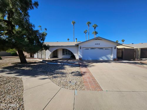 2262 S Las Flores, Mesa, AZ, 85202-6349 | Card Image