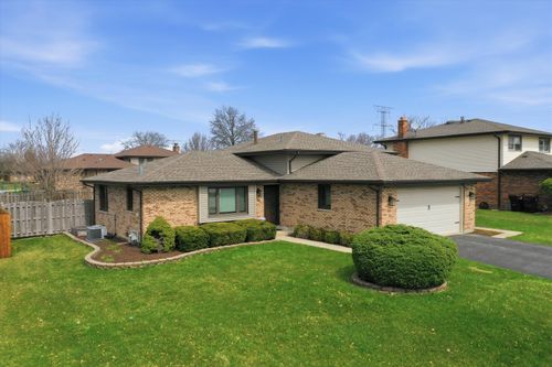 8306 163rd St, Tinley Park, IL, 60477-1225 | Card Image