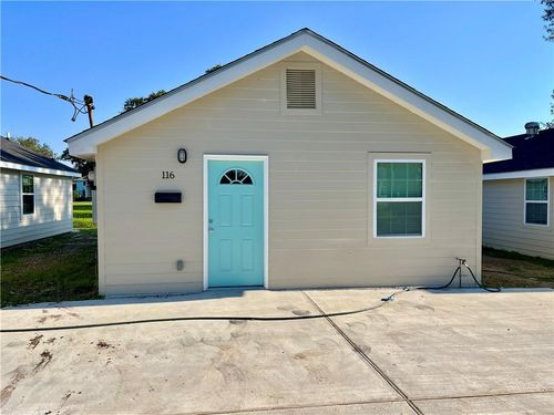 116 Trueil Ln, Belle Chasse, LA, 70037-2218 | Card Image