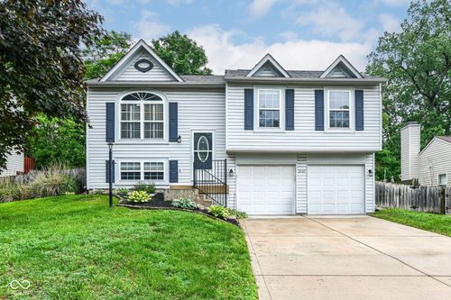 3907 Owster Ln, Indianapolis, IN, 46237-1279 | Card Image