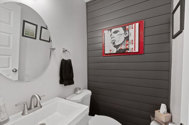 Half bath | Image 25