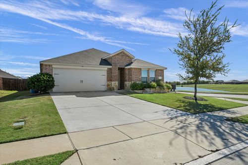 909 Farmstead Way, Josephine, TX, 75189-2464 | Card Image