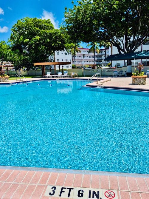 apt-106-4000 Nw 44th Ave, Lauderdale Lakes, FL, 33319-4848 | Card Image