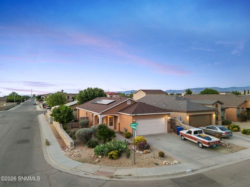 4931 Sherwood Rd, Las Cruces, NM, 88012-7408 | Card Image