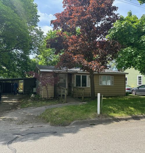 1007 Park St, Mt Pleasant, MI, 48858-1459 | Card Image