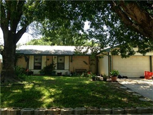 1702 Nueces Dr, Garland, TX, 75040-5422 | Card Image