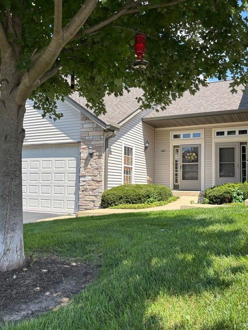 11847 River Hills Pkwy, Rockton, IL, 61072-9432 | Card Image
