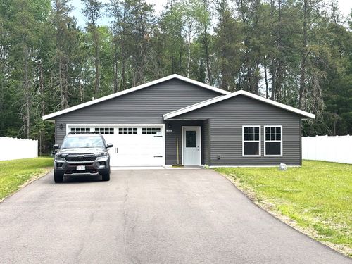 10232 Metcalf Rd, Hayward, WI, 54843-2670 | Card Image