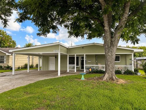 2820 Oleander Ln, Groves, TX, 77619-5022 | Card Image