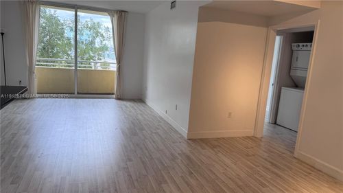 apt-303-18800 Ne 29th Ave, Aventura, FL, 33180-2827 | Card Image