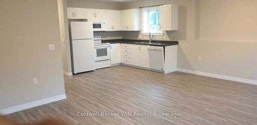 540 Wallace Ave S, Listowel, ON, N4W1Y7 | Card Image