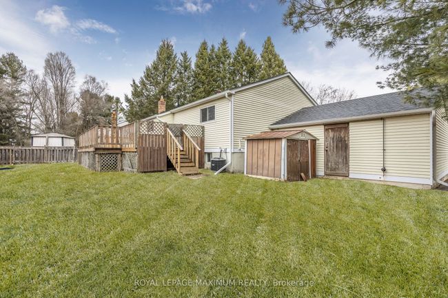 7 Princess Dr, House other with 3 bedrooms, 1 bathrooms and 4 parking in Lisle ON | Image 35