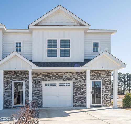 b-2216 S Kali Ln, Greenville, NC, 27834-2558 | Card Image