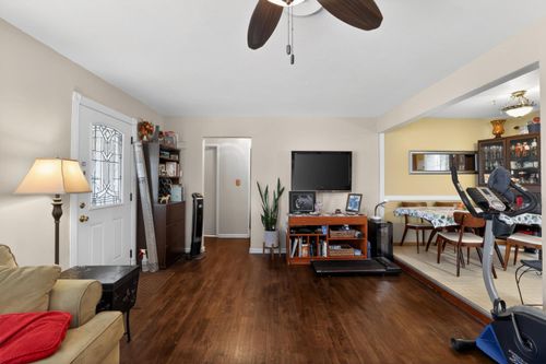 1612 Buchanan Street, Marysville, CA, 95901 | Card Image