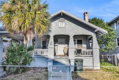 115 S Grandview Avenue, Home with 2 bedrooms, 1 bathrooms and null parking in Daytona Beach FL | Image 1