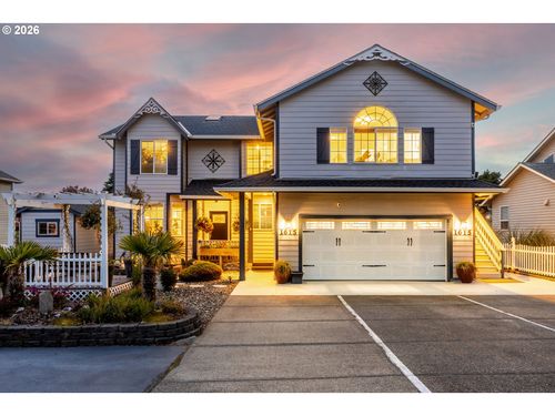 1615 Nw 39th St, Lincoln City, OR, 97367-4845 | Card Image
