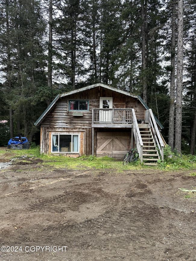 Garage | Image 25