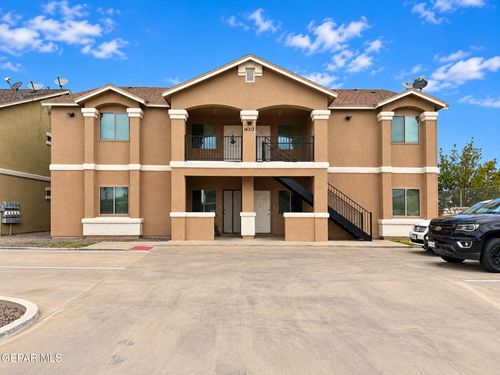 d-14313 Gil Reyes Dr, El Paso, TX, 79938-2828 | Card Image