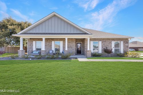 6536 Sugarcane Circle, Ocean Springs, MS, 39564 | Card Image