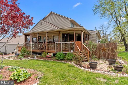 670 Lincoln Hwy, FAIRLESS HILLS, PA, 19030-1410 | Card Image