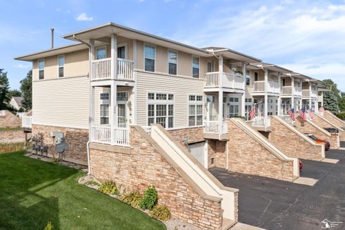 200 Beachwalk Trail, Luna Pier, MI, 48157 | Card Image