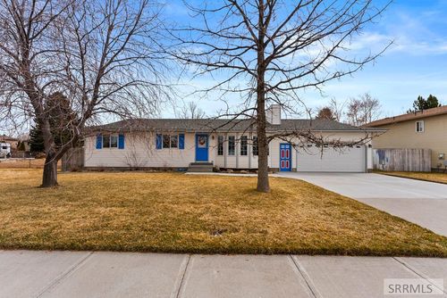 705 Tennis Court Dr, Ammon, ID, 83406-4559 | Card Image