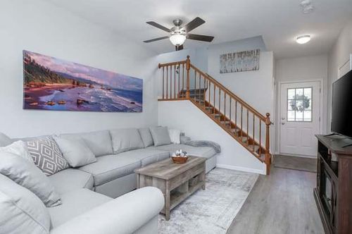 1211 Arapaho Ct, Naperville, IL, 60540-0919 | Card Image