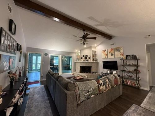 5111 Regal Pine Way, Friendswood, TX, 77546-3016 | Card Image