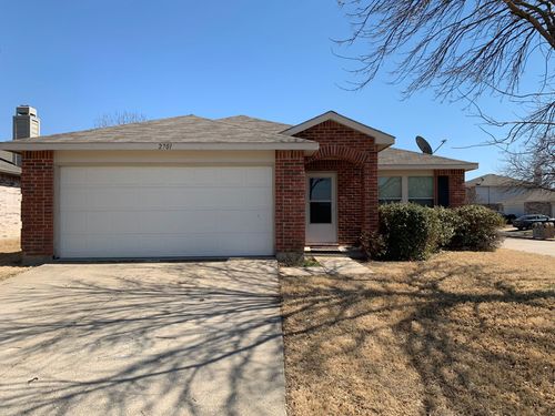 2701 Woodlake Pkwy, Little Elm, TX, 75068-5700 | Card Image