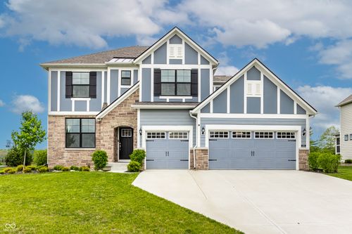 5378 Rose Dr, Zionsville, IN, 46077-7795 | Card Image