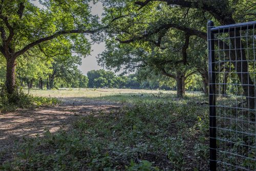 401 Dixon Rd, Annetta N, TX, 76008-2508 | Card Image