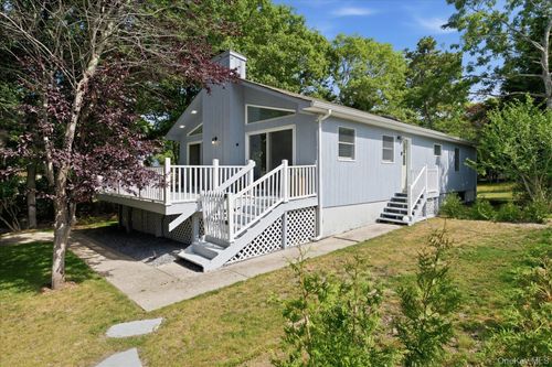 1A Gerald Ln, Hampton Bays, NY, 11946 | Card Image
