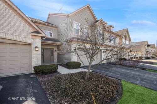 b-2703 Cobblestone Dr, Prairie Grove, IL, 60012-2605 | Card Image