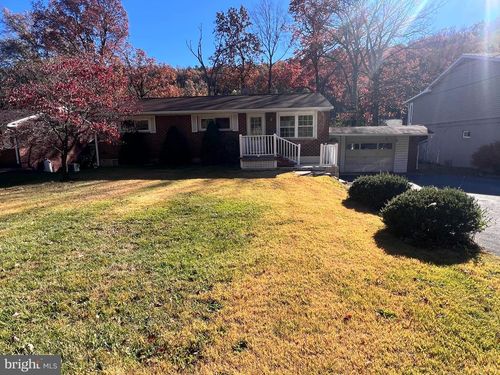 1074 Braddock Rd, CUMBERLAND, MD, 21502-1924 | Card Image