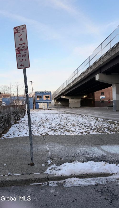 242-232242 Elk St, Albany, NY, 12206-3015 | Card Image