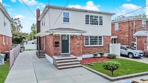 44 Thomas St, Staten Island, NY, 10306-2042 | Card Image
