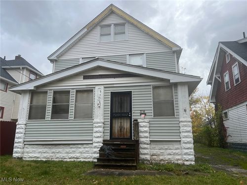 3565 E 139th St, Cleveland, OH, 44120-4542 | Card Image