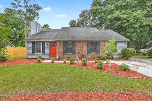 101 Glebe Rd, Summerville, SC, 29485-8377 | Card Image