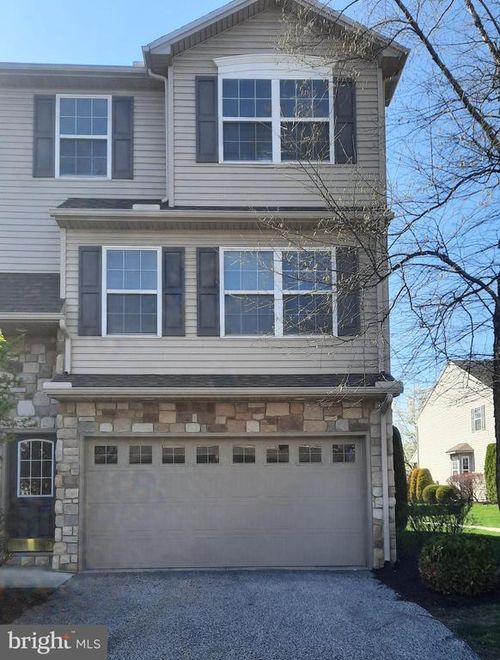 304 Antilles Ct, MECHANICSBURG, PA, 17050-5248 | Card Image