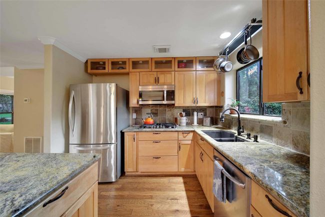 10 Featherfall Pl, House other with 4 bedrooms, 4 bathrooms and 2 parking in Spring TX | Image 13