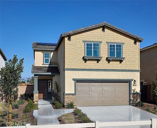 8284 Perada St, Jurupa Valley, CA, 92509-6062 | Card Image