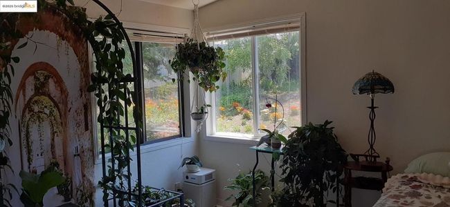 136 Castle Ct, Home with 2 bedrooms, 2 bathrooms and 2 parking in Fortuna CA | Image 7