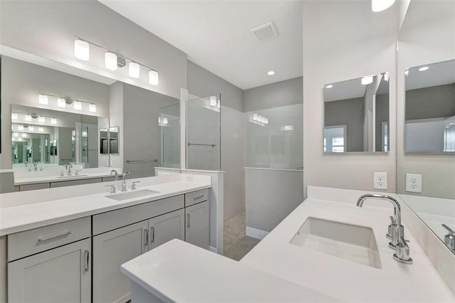 2638 Light Sky Ln, Home with 3 bedrooms, 2 bathrooms and null parking in BRADENTON FL | Image 47