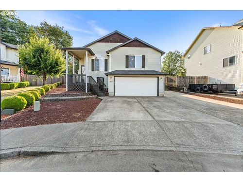 15653 Jade Glen Ave, Sandy, OR, 97055-6345 | Card Image