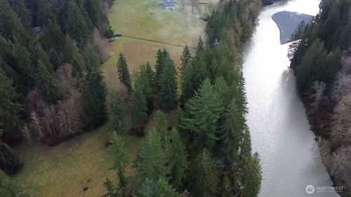 19528 Jordan Rd, Arlington, WA, 98223-9563 | Card Image