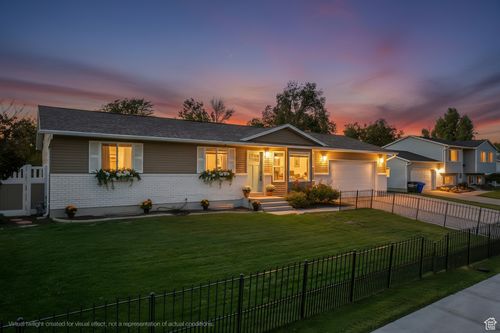 8474 S Mckenzie Ln, West Jordan, UT, 84081-6401 | Card Image