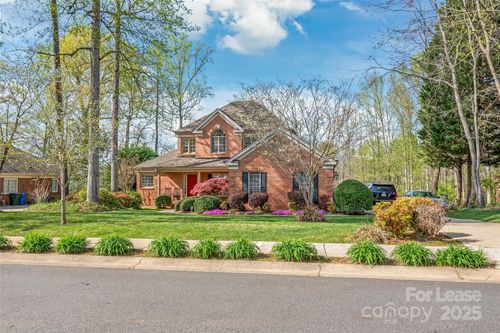255 Fernbrook Dr, Mooresville, NC, 28117-4404 | Card Image